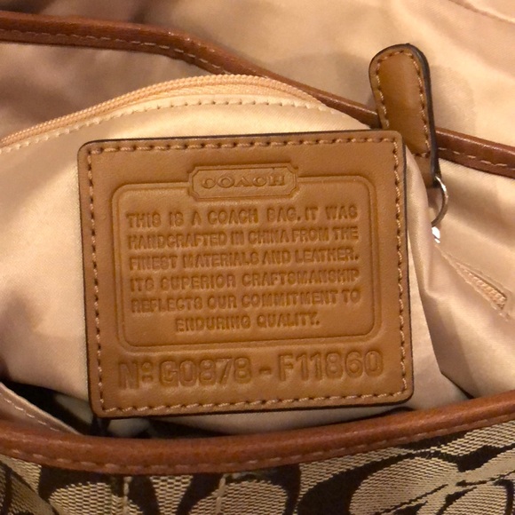 Small Casual Purse - Picture 2 of 4